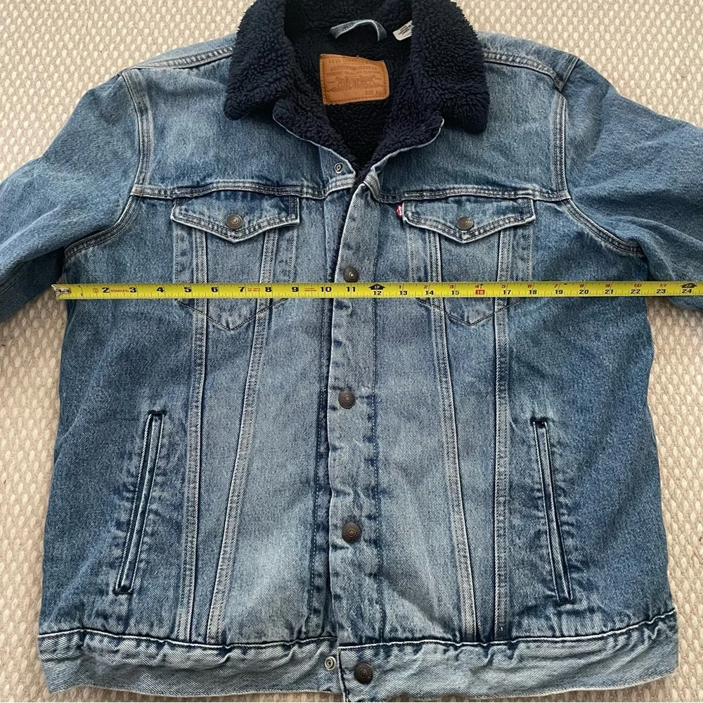 Levi's Blue Denim Sherpa-Lined Jacket - Picture 10 of 11